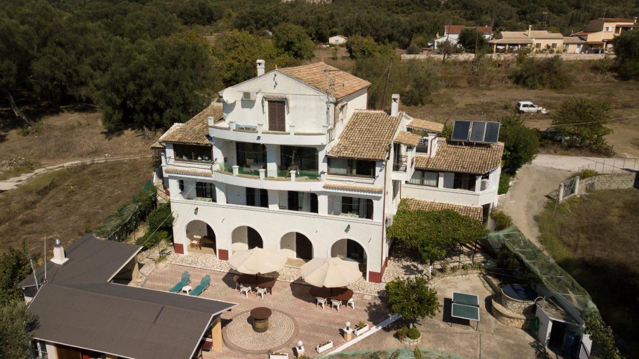 Villa Mike 105 Liapades Exterior foto