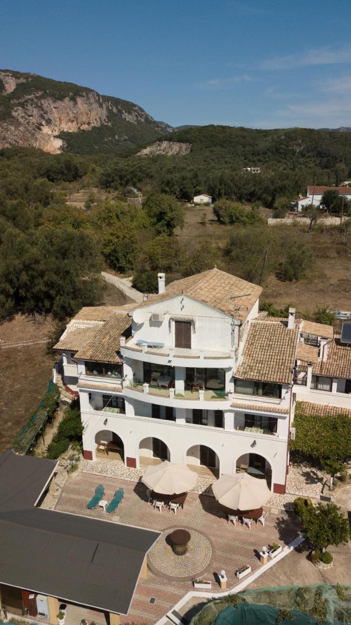 Villa Mike 105 Liapades Exterior foto