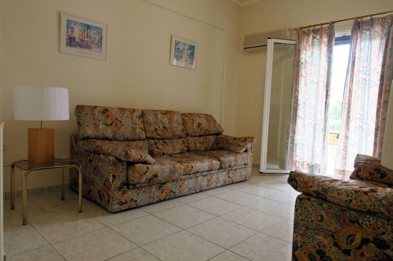 Villa Mike 105 Liapades Exterior foto